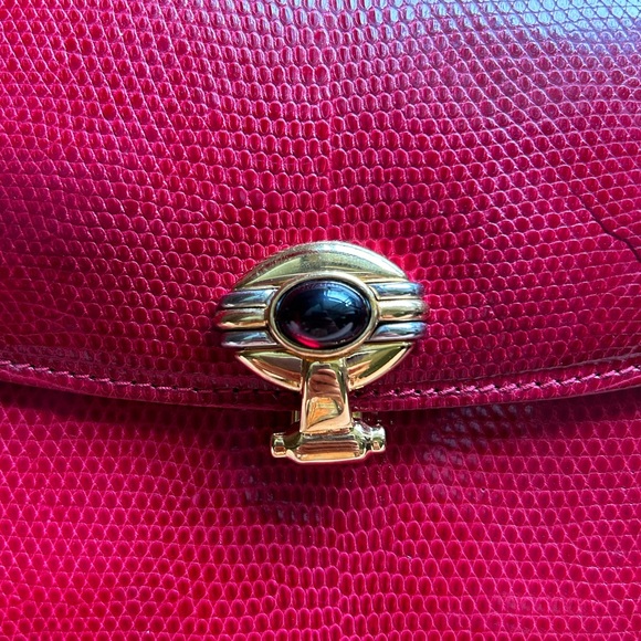 Vintage Gucci red reptile leather shoulder bag. Excellent condition. - Picture 5 of 8